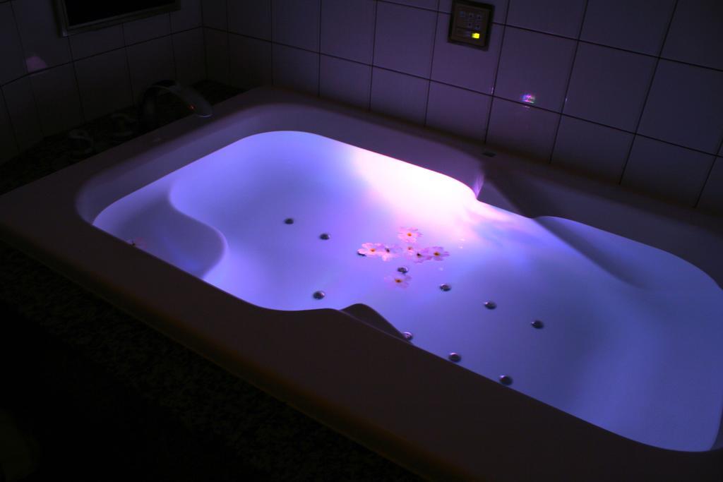 Atlas Shinkabukicho (adults Only) Hotel cinta *